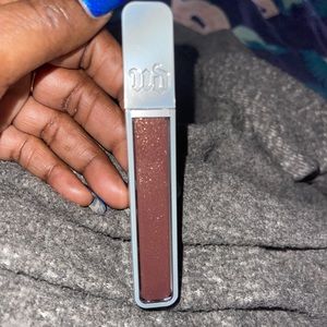 UD cushion lip gloss